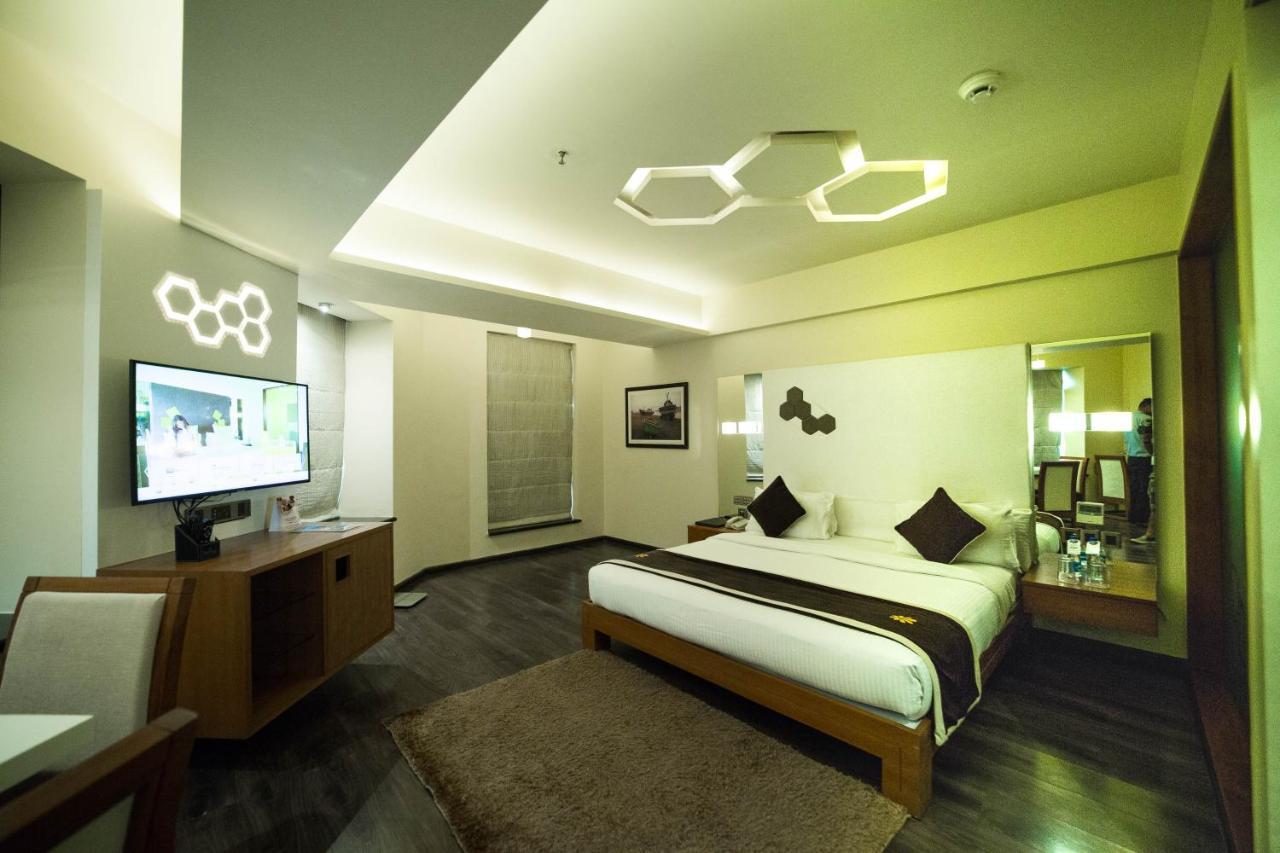The Gold Beach Resort Daman Exteriér fotografie