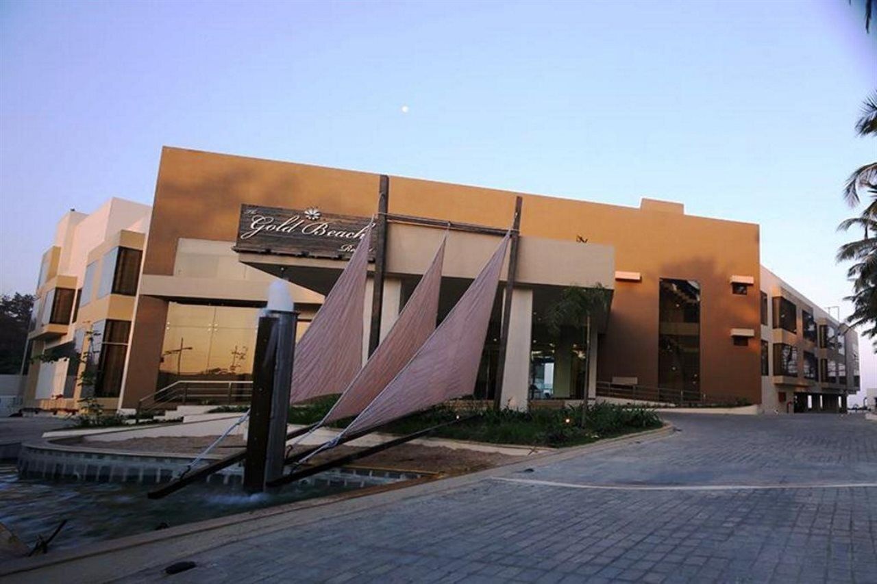 The Gold Beach Resort Daman Exteriér fotografie