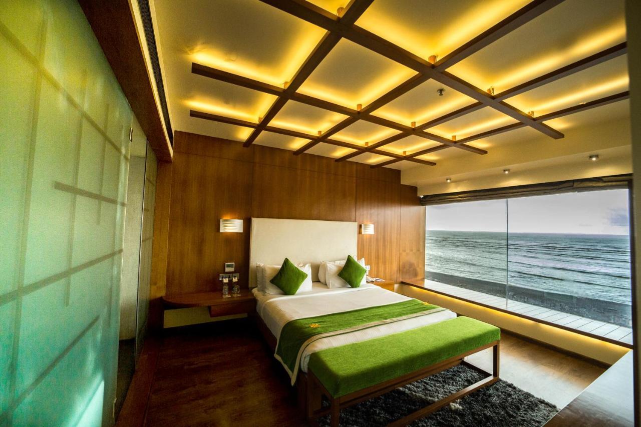 The Gold Beach Resort Daman Exteriér fotografie