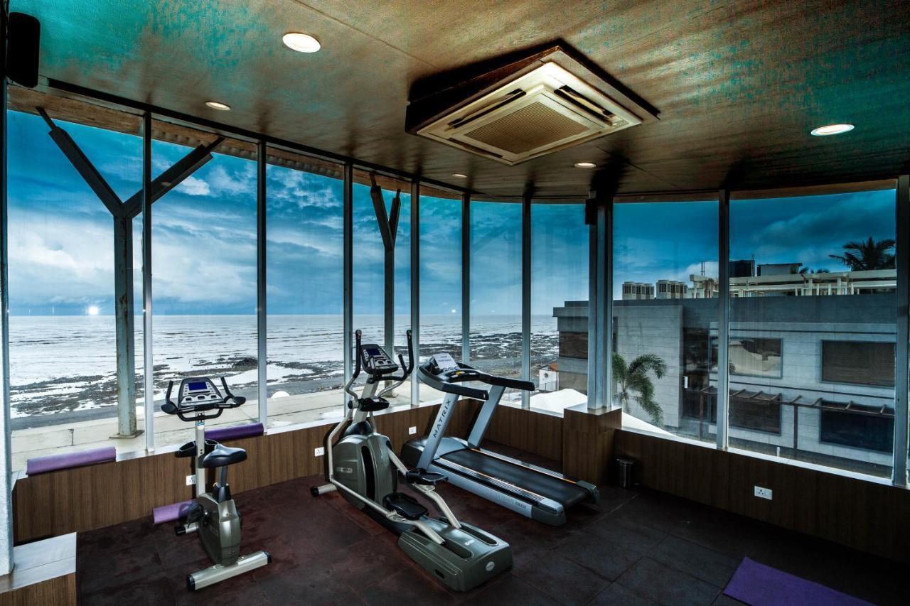 The Gold Beach Resort Daman Exteriér fotografie