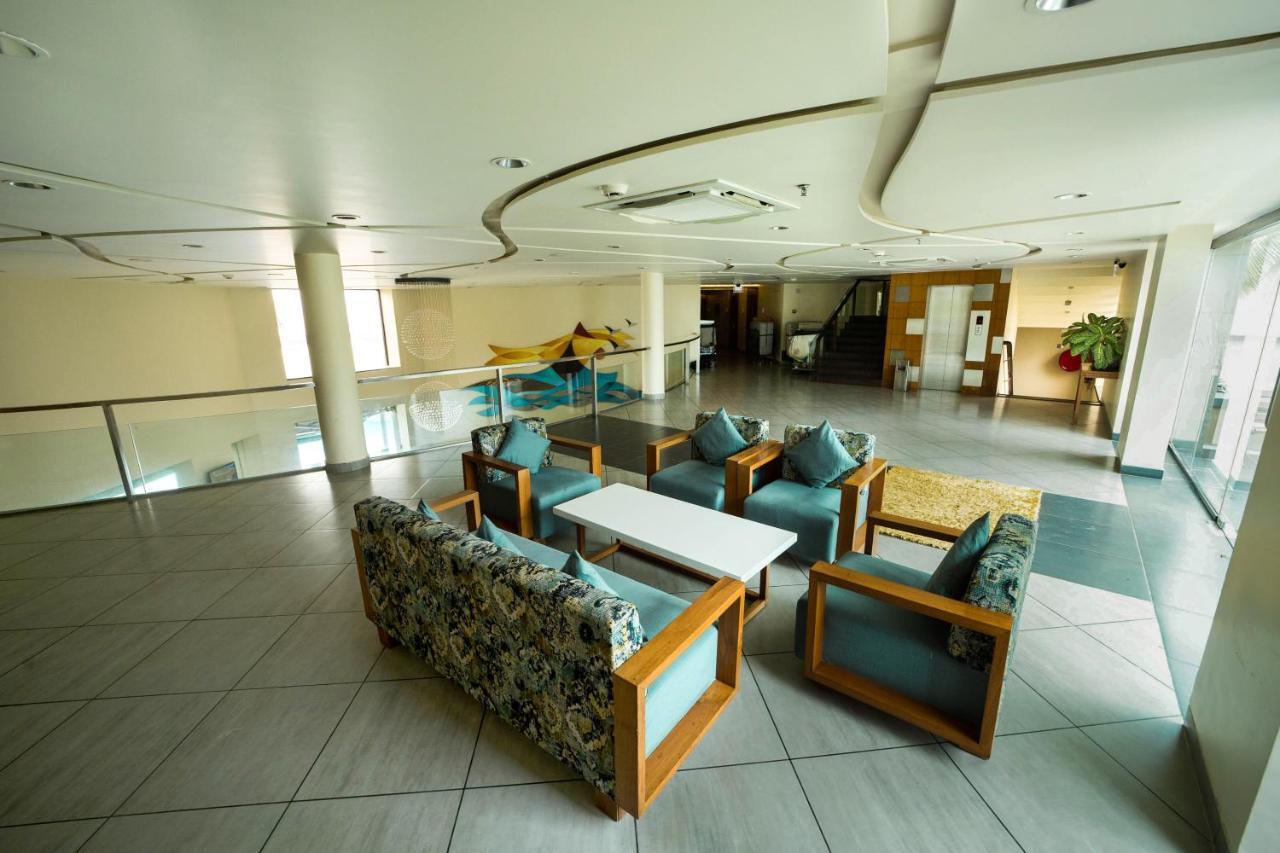The Gold Beach Resort Daman Exteriér fotografie